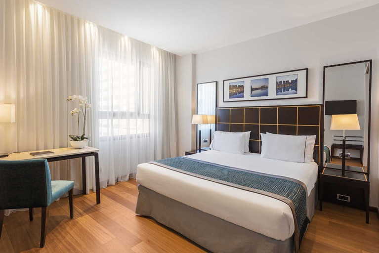 Bedroom 4, Eurostars Gran Valencia Hotel, Valencia