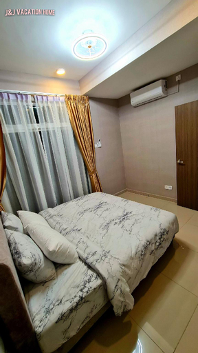 Bedroom 30