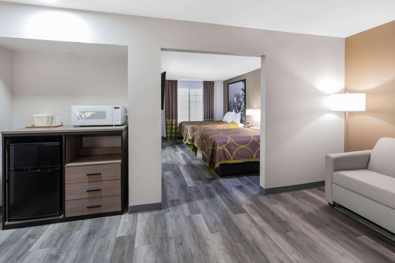 Others 5, Super 8 by Wyndham Amarillo West, Potter