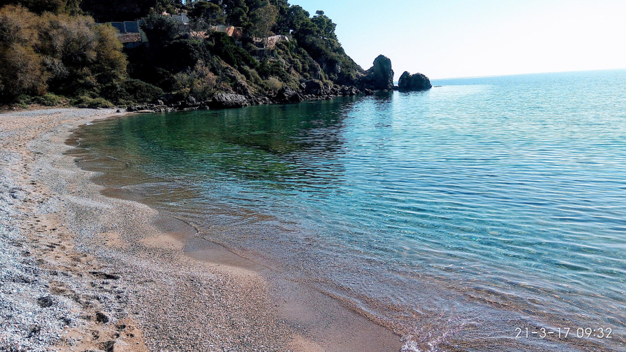 Beach 4, Spacious house with seaview, Attica