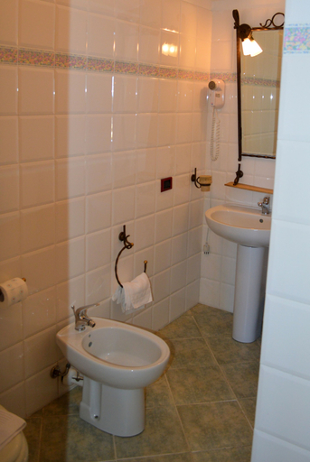Bathroom 4, Agriturismo Finagliosu, Sassari