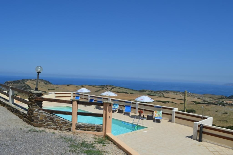 Others 1, Agriturismo Finagliosu, Sassari