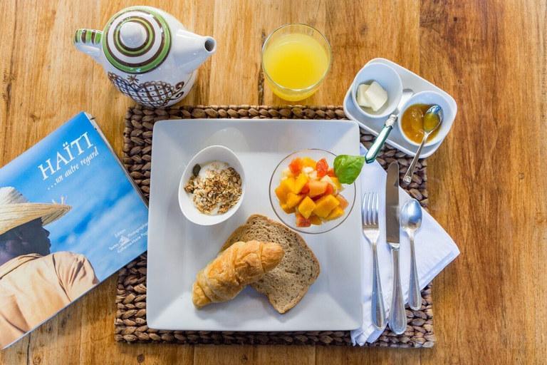 Food & Drinks 5, Maxime Boutique Hotel, Port-au-Prince