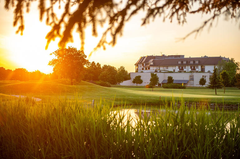 Exterior & Views 2, Greenfield Hotel Golf & Spa, Csepreg