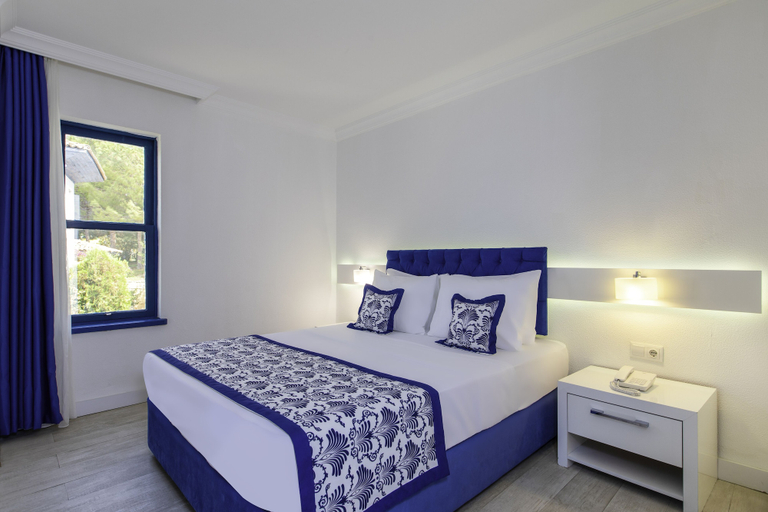 Bedroom 4, Asteria Ephesus Kusadasi - All inclusive, Kuşadası