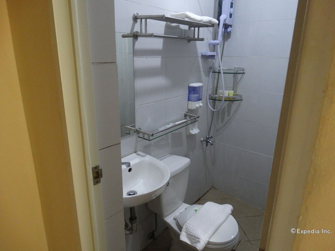 Bathroom 5, Time Traveller's Hotel, Manila City