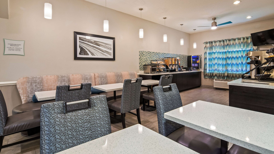 Food & Drinks 5, Best Western Mayport Inn & Suites, Duval