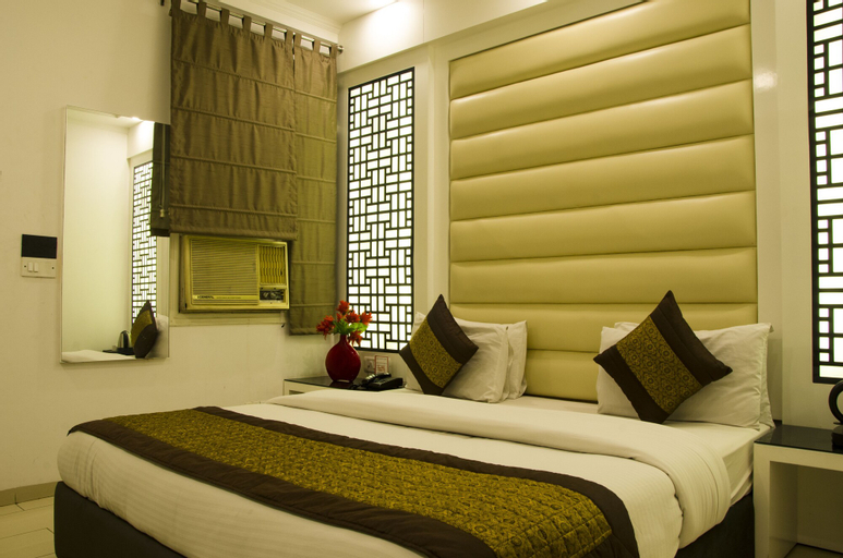Hotel Sita International, West