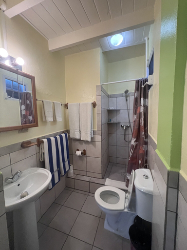 Bathroom 4, Azure Hotel and Art Studio