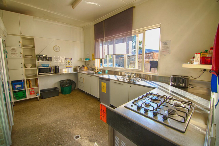 Food & Drinks 4, Cambridge Lodge - Hostel, Sydney