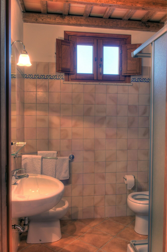 Bathroom, Agriturismo Baglio Antico, Trapani