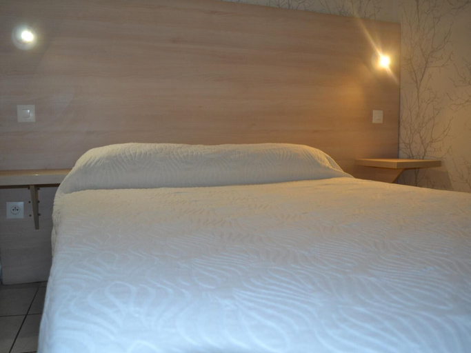 Bedroom 4, Hôtel Concorde, Gard