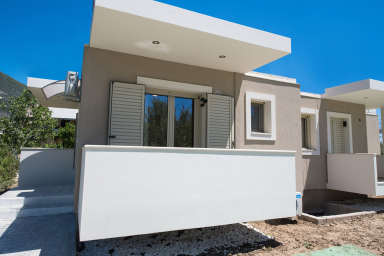 Exterior & Views 2, Bounatsa Studios & Apartments, Ionian Islands