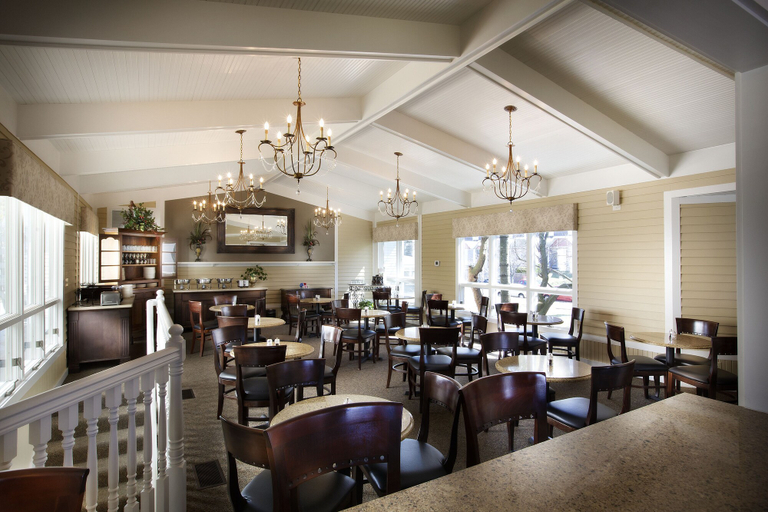 Food & Drinks 5, Grant Street Inn, Monroe