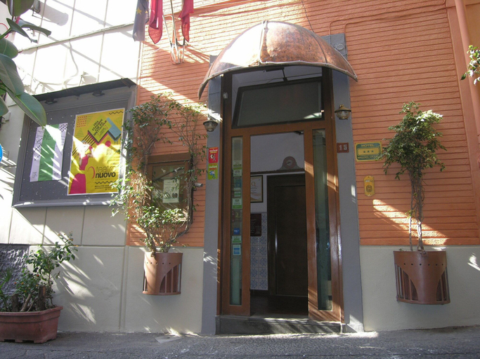 Exterior & Views 2, Toledo Hotel, Napoli