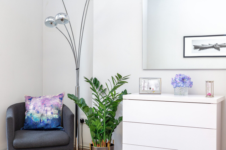 Others 5, One Bed Serviced Apts near Oxford Street, London
