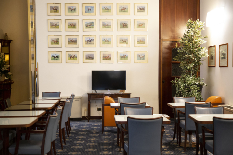 Food & Drinks 5, IH Hotels Milano Eur Trezzano sul Naviglio, Milano