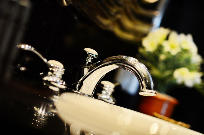 Bathroom 3, The Bless Hotel and Residence, Wattana