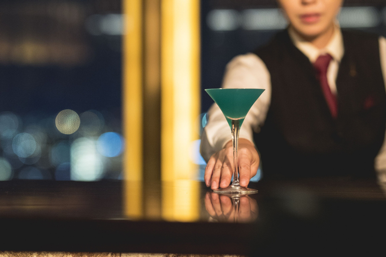 Food & Drinks 19