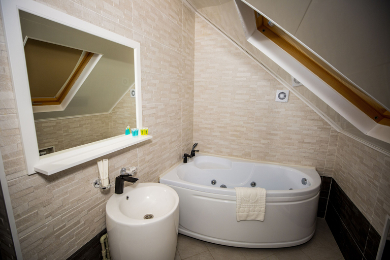 Bathroom 4, SULO Hotel, Makhambetskiy