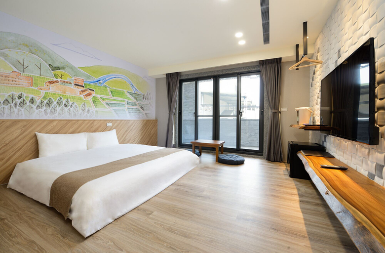 Bedroom 2, Central Alley 41, Taoyuan