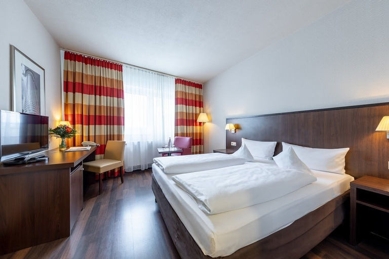 Bedroom 3, Trip Inn Frankfurt Nordwestzentrum, Frankfurt am Main
