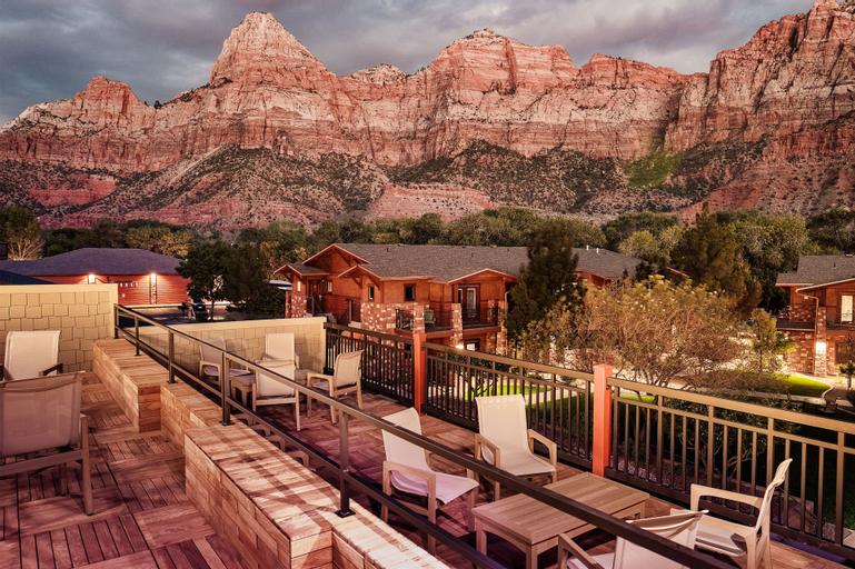 Cable Mountain Lodge, Washington