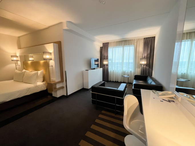 Bedroom 3, Westcord WTC Hotel Leeuwarden, Leeuwarden