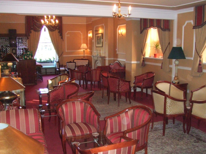 Food & Drinks 5, Ely House Hotel, Wolverhampton