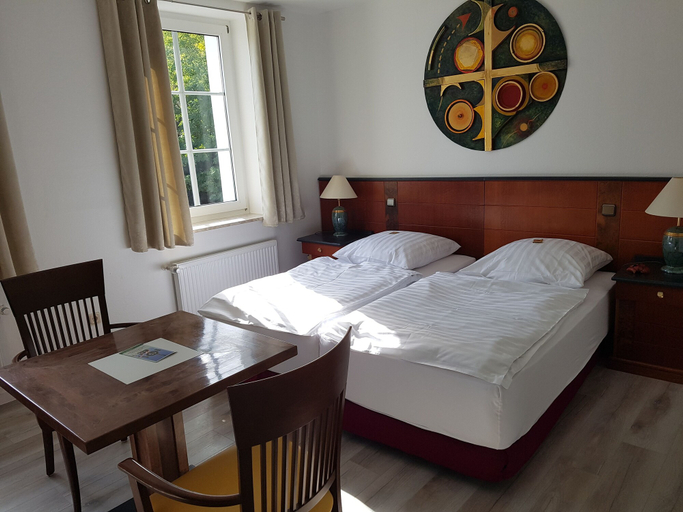 Bedroom 3, Gasthof zur Alten Post, Mansfeld-Südharz