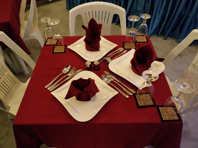 Food & Drinks 4, Alkina Lodge, Vaavu Atoll