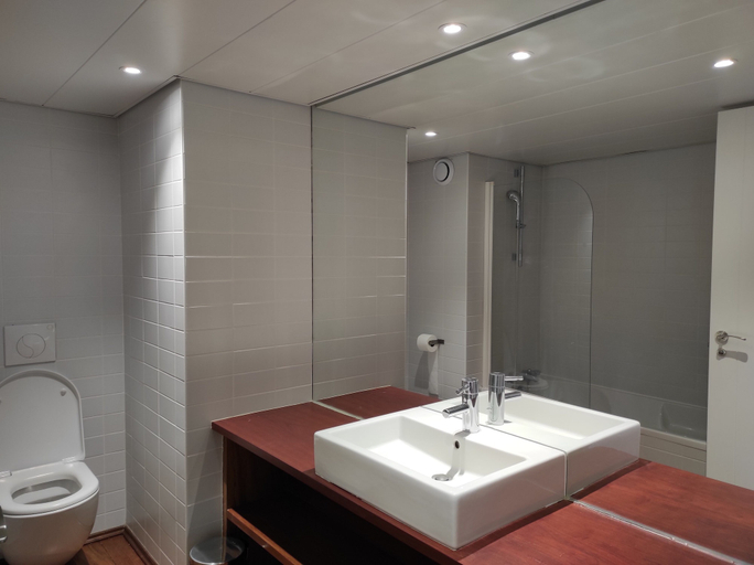 Bathroom 3, Terres de France - Le Domaine du Palais, Ariège