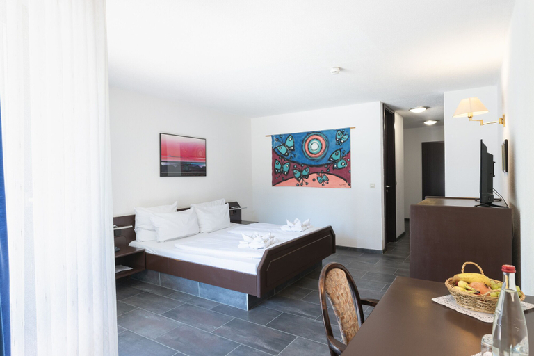 Bedroom 3, Hotel Astoria am Urachplatz, Stuttgart