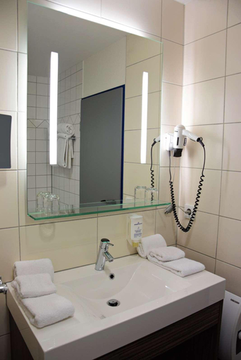 Bathroom 4, Econtel Muenchen, München