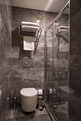 Bathroom 5, SNOG Rooms & Suites, Beyoğlu