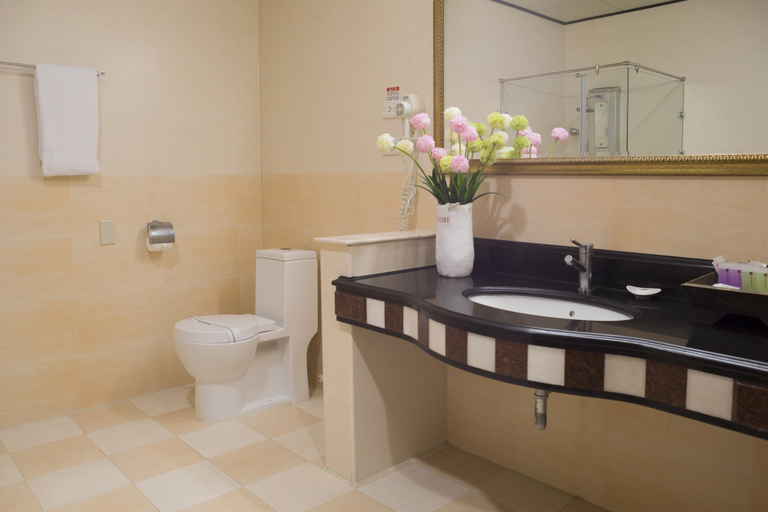 Bathroom 5, Le Beau Max Resort, Chiayi County