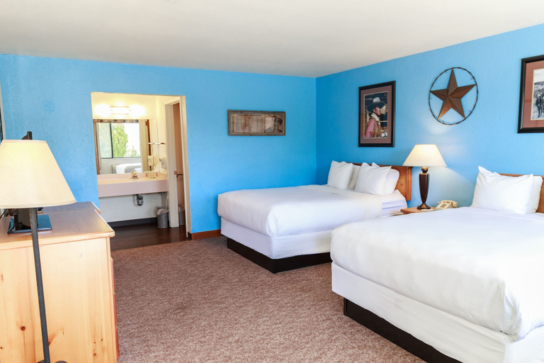 Bedroom 2, Retro Inn at Mesa Verde, Montezuma