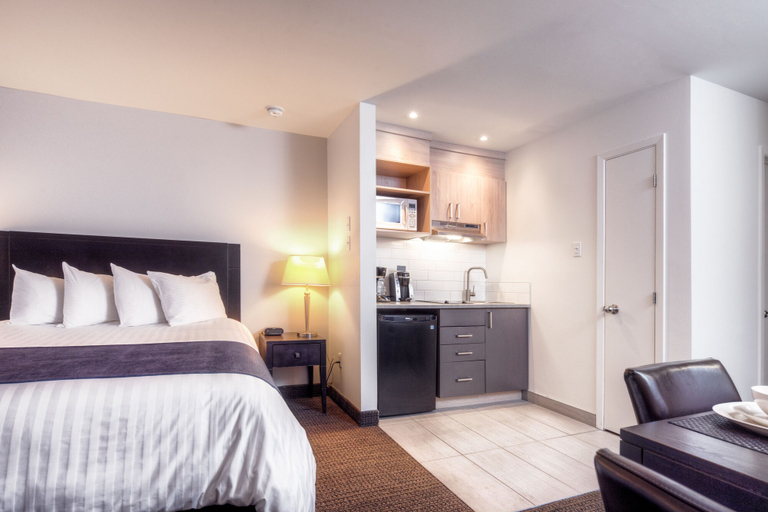 Bedroom 3, Hotel Vacances Tremblant, Les Laurentides