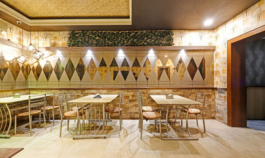 Food & Drinks 5, Treebo Apollo, Kamrup Metropolitan