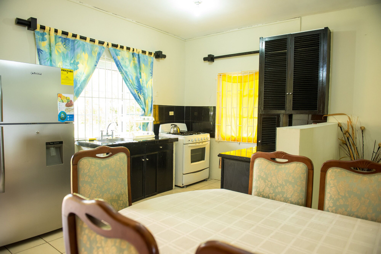 Others 4, Hunny Bay Resort