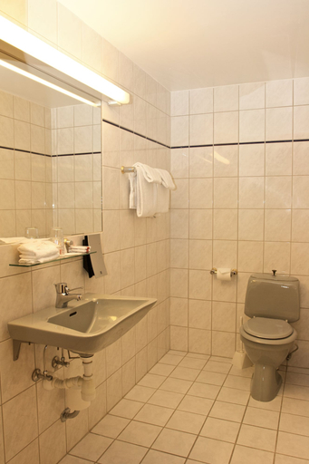 Bathroom 4, Thon Hotel Arendal, Arendal
