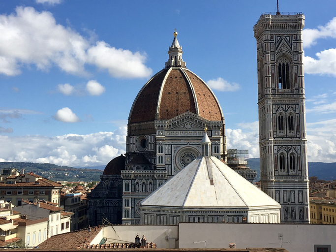 Exterior & Views 2, Il Perseo, Florence