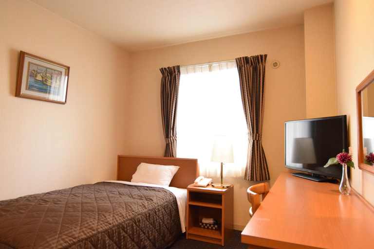 Bedroom 3, Chitose Airport Hotel, Chitose