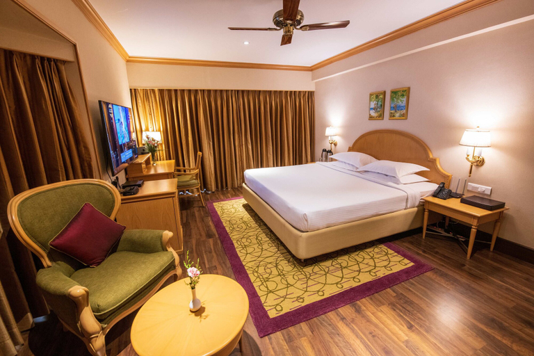 Bedroom 3, The Carlton, Dindigul
