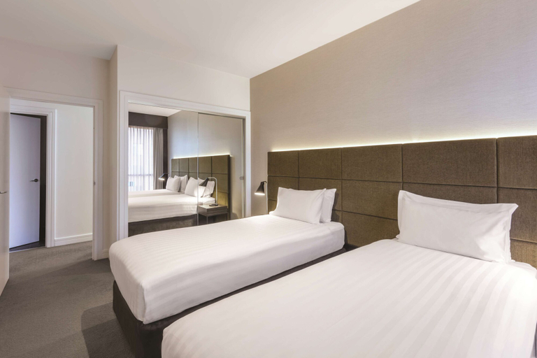 Bedroom 3, Adina Apartment Hotel Melbourne, Melbourne
