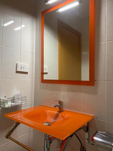 Bathroom 5, Hostal Monasterio de Rueda, Zaragoza