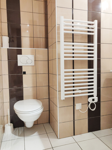 Bathroom 4, Logis Hôtel Le Richelieu - Royan Atlantique, Charente-Maritime