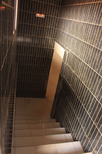 Others 5, Hotel Exelle-Xior, Mfoundi