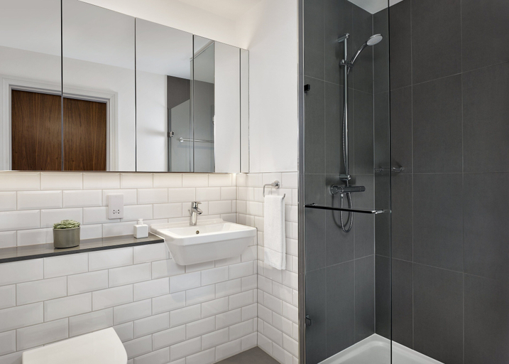 Bathroom 3, Citadines Islington London, London