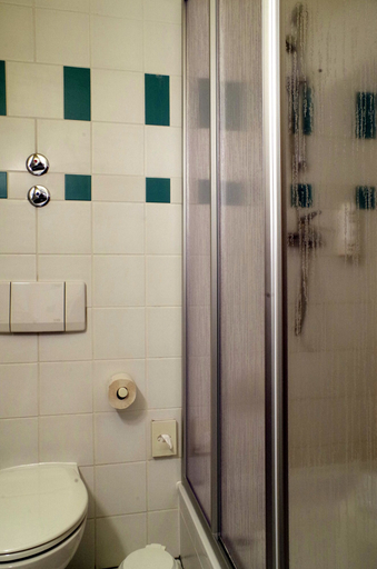 Bathroom 5, Hotel Merseburger Hof, Leipzig